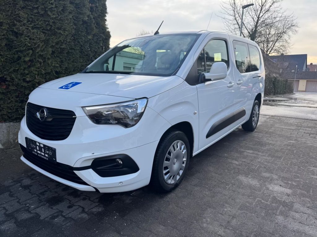 autoplusz-2025-palyazat-opel-combo-6